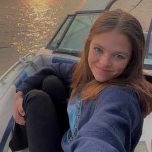 Meet your Posher, Kaleigh